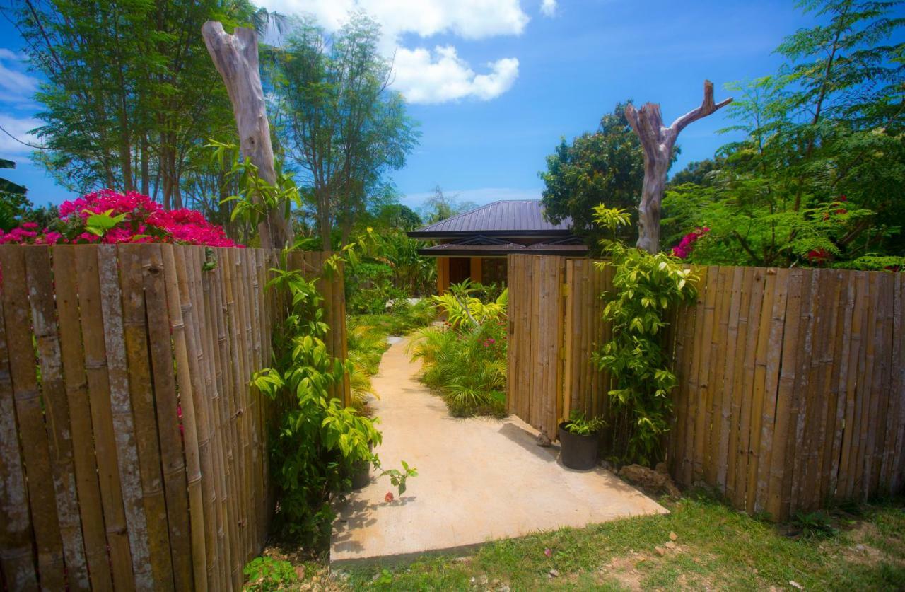 Chekesh Casa Hotel Siquijor Luaran gambar